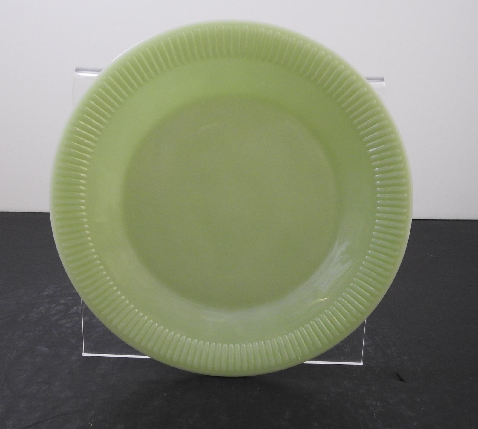 Vintage Anchor Hocking Fire King Jane Ray Jadeite Plate c1945-63 9 1/8