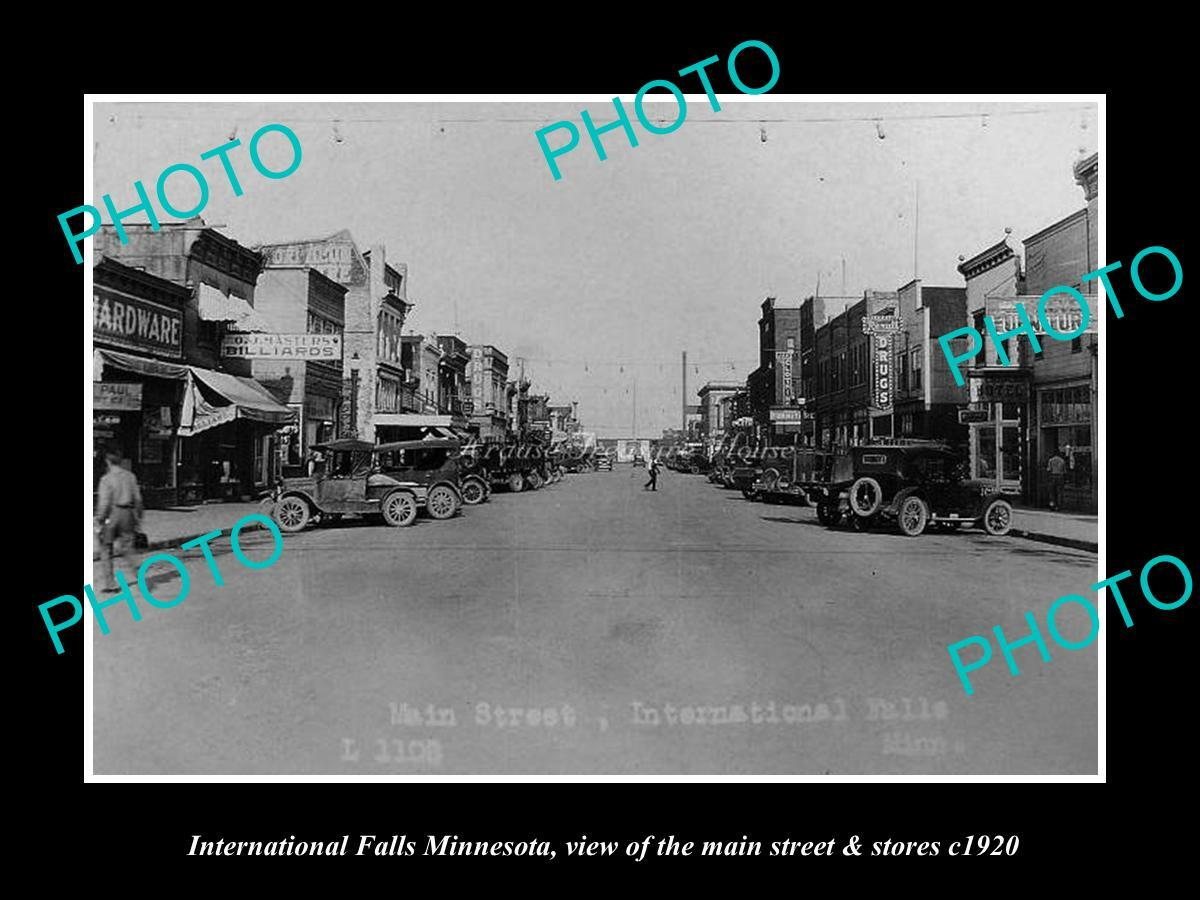 OLD POSTCARD SIZE PHOTO OF INTERNATIONAL FALLS MINNESOTA THE MAIN St c1920