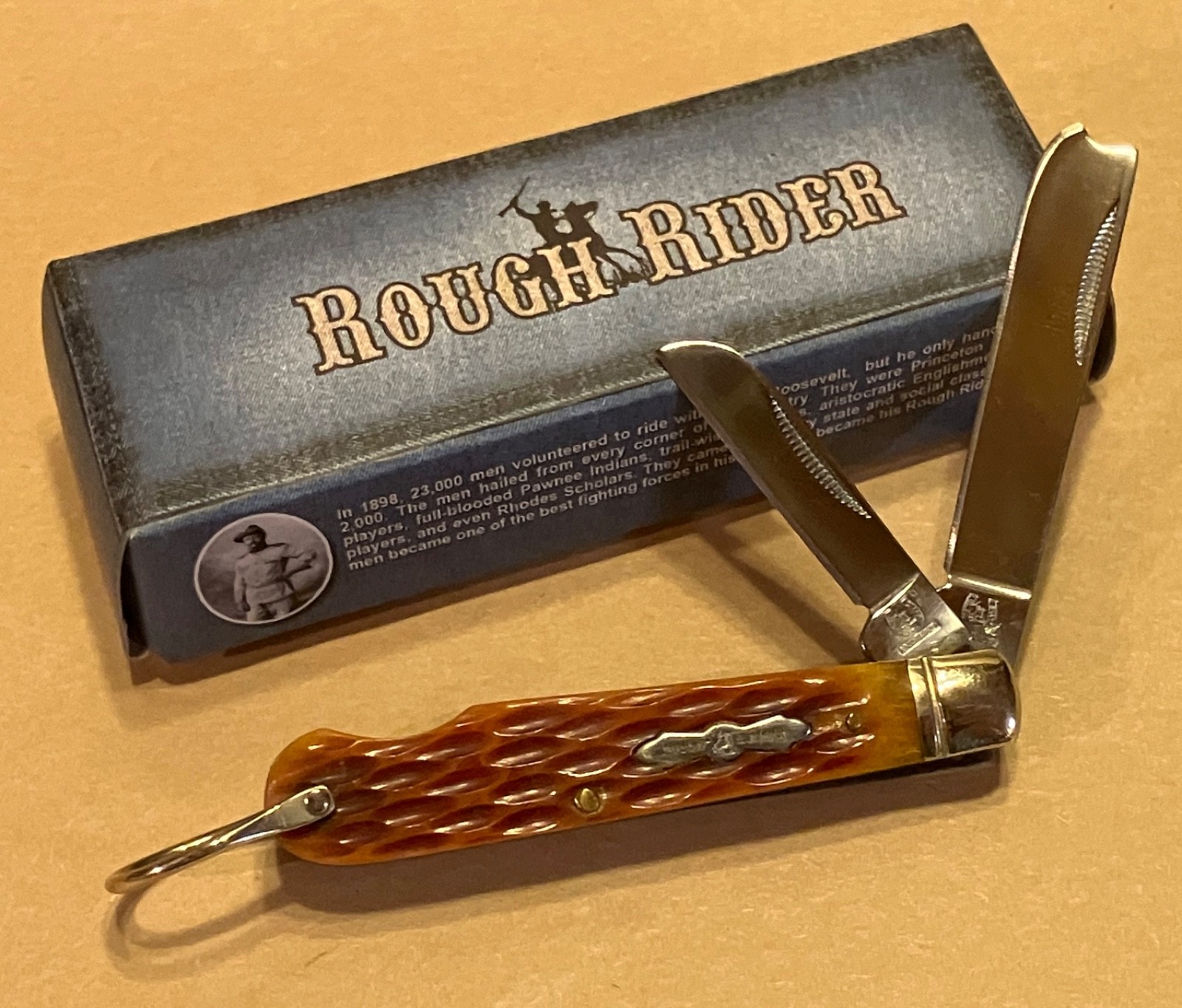 Rough Rider RR380 Razor Jack Pocket Knife - 2nd Gen - Jigged Bone - NMIB Rough Rider RR380 Razor Jack Pocket Knife - 2nd Gen - Jigged Bone - NMIB