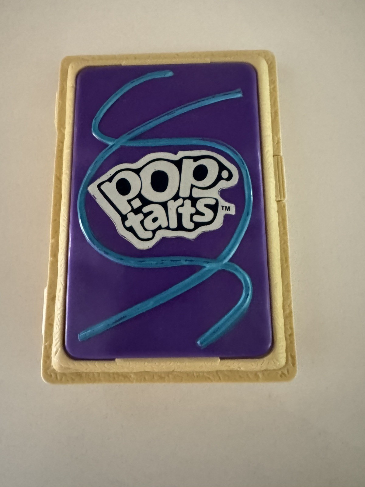 Vintage Kellogg's Wild Berry Pop-Tarts Pastry Holder To-Go Case Container 2010