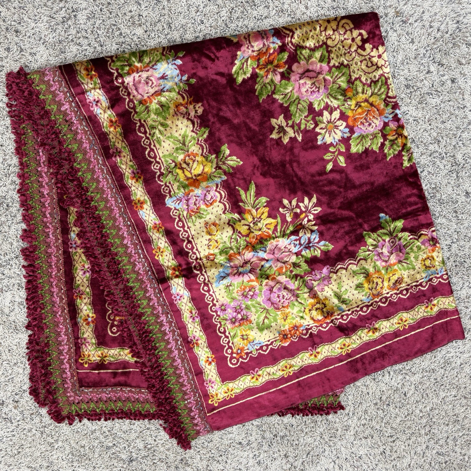 VTG MCM Italian Wedding Velvet Bedspread FULL Red Floral Tapestry Fringe 81\