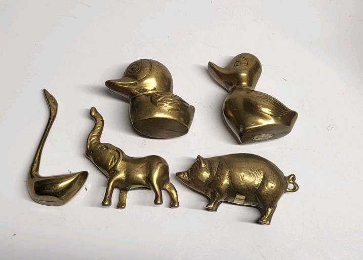 Lof 5 Vintage Brass Animal Statues Ducks Pig Swan Trunk Up Elephant Figurines Lof 5 Vintage Brass Animal Statues Ducks Pig Swan Trunk Up Elephant Figurines