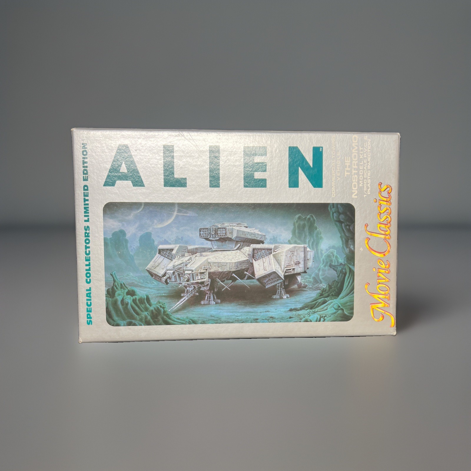 1992 ALIEN Movie Classics Halcyon Nostromo Model Kit 1992 ALIEN Movie Classics Halcyon Nostromo Model Kit