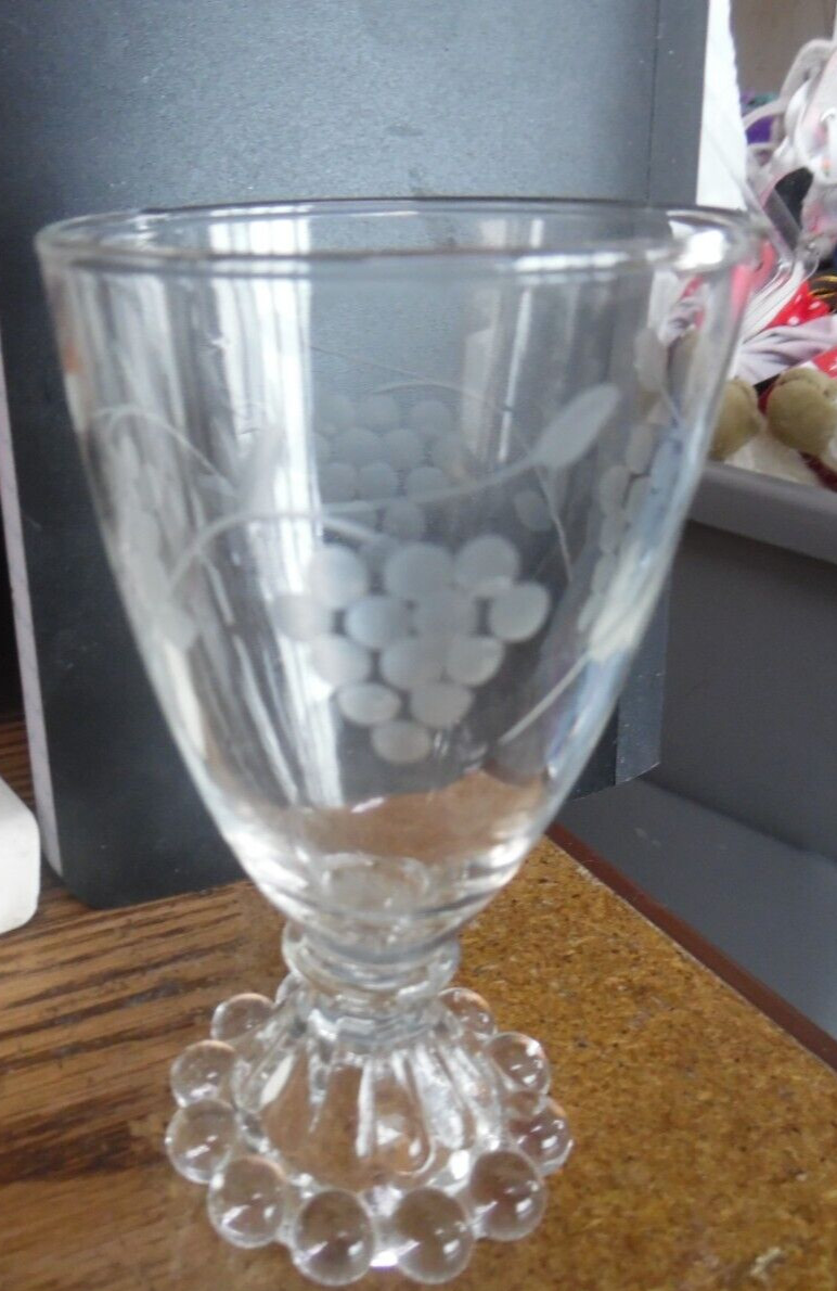 Vintage Anchor Hocking Boopie grape cluster wine glass