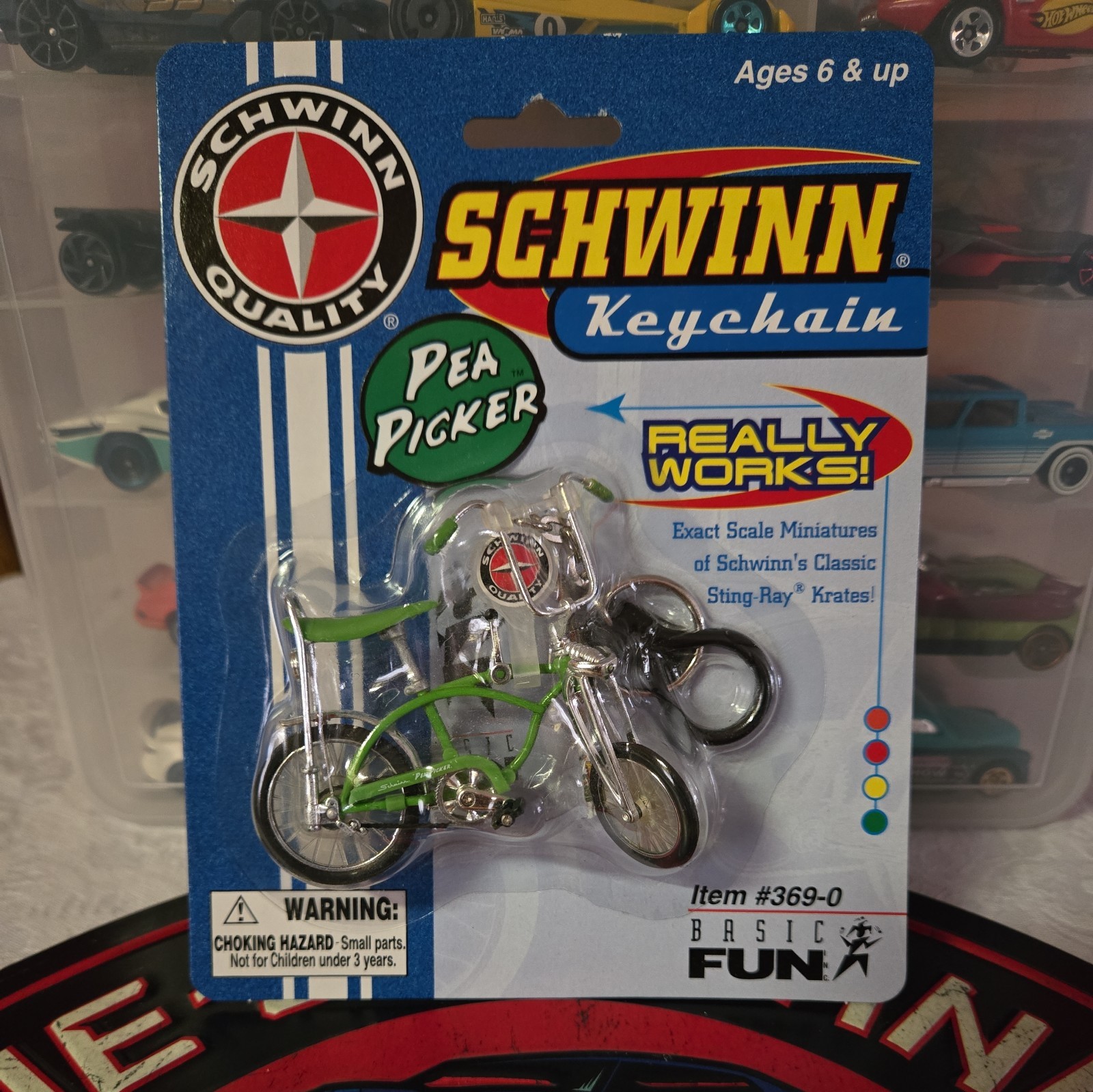 Schwinn Stingray Vintage 2000  Pea Picker Krate Diecast Keychain