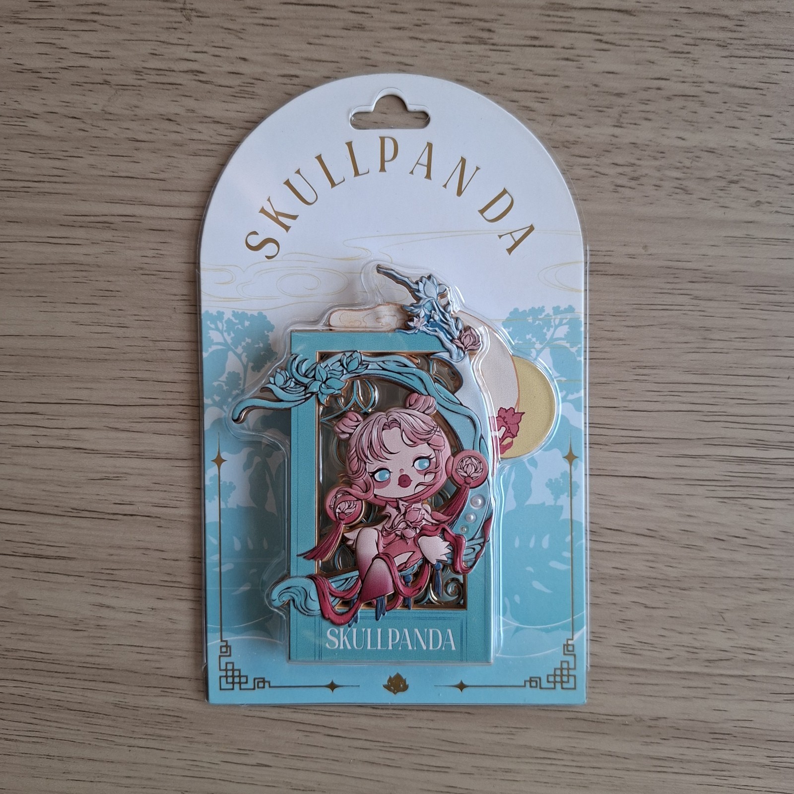 Skullpanda The Mirage rotatable fridge magnet Limited Pop Mart