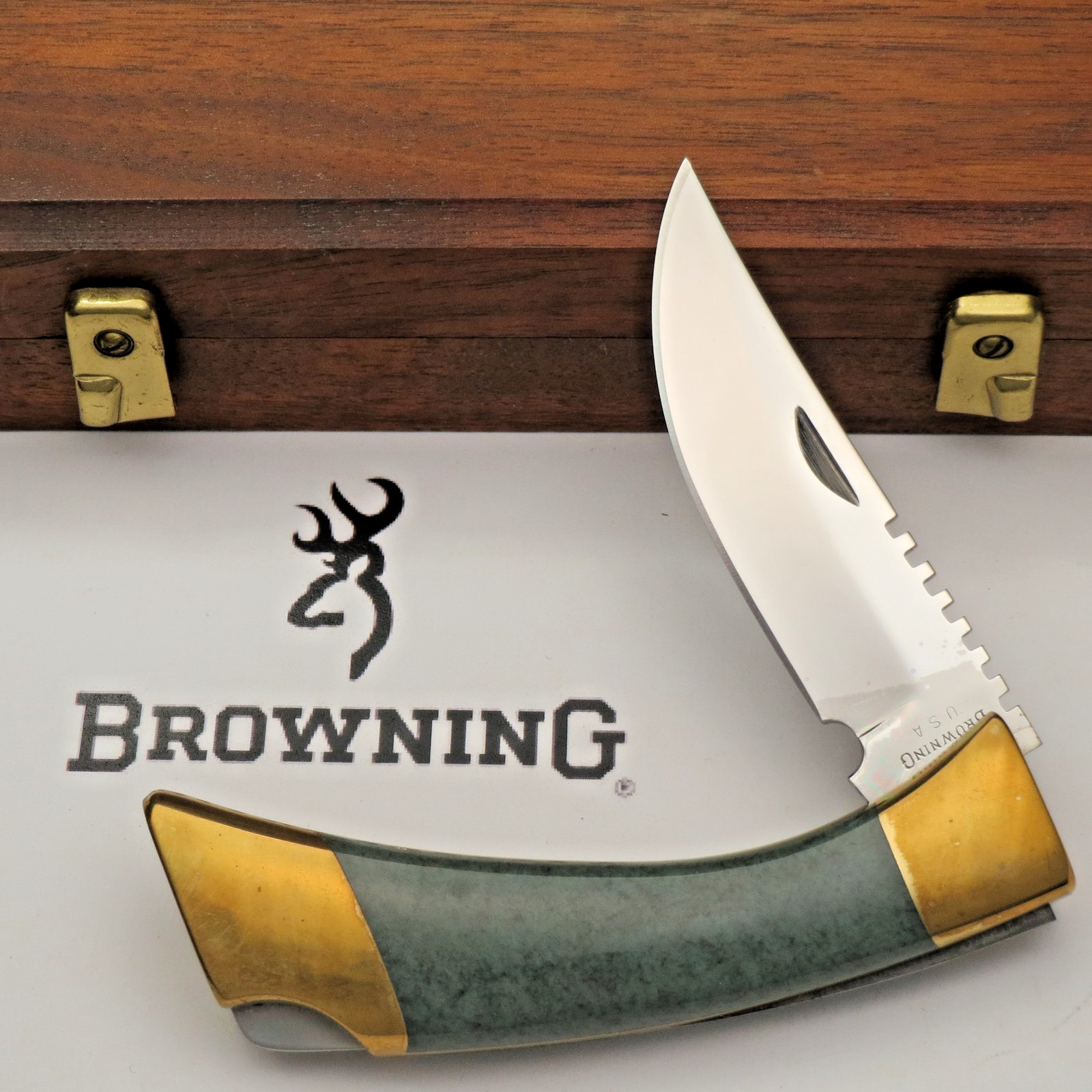 Vintage Browning USA Folding Knife OREGON TRAIL Limited Run Wyoming Jade Handles
