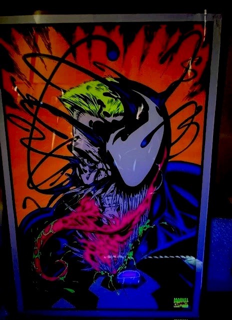 Marvel Superhero /Anti Hero Venom Blacklight Flocked Velvet Poster #404 1996