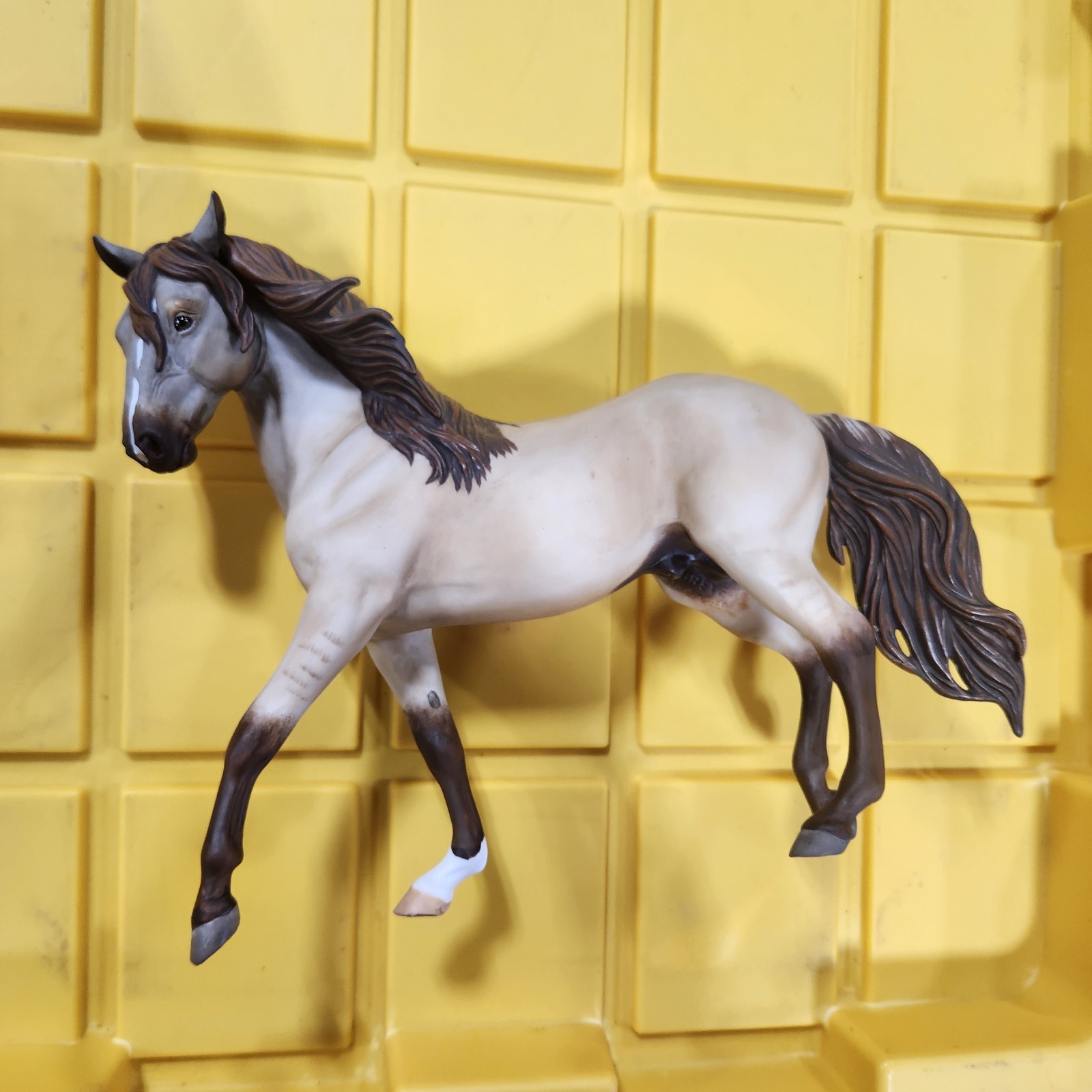 Breyer #79194 Spanish Barb Horse Fine Porcelain LE Cm