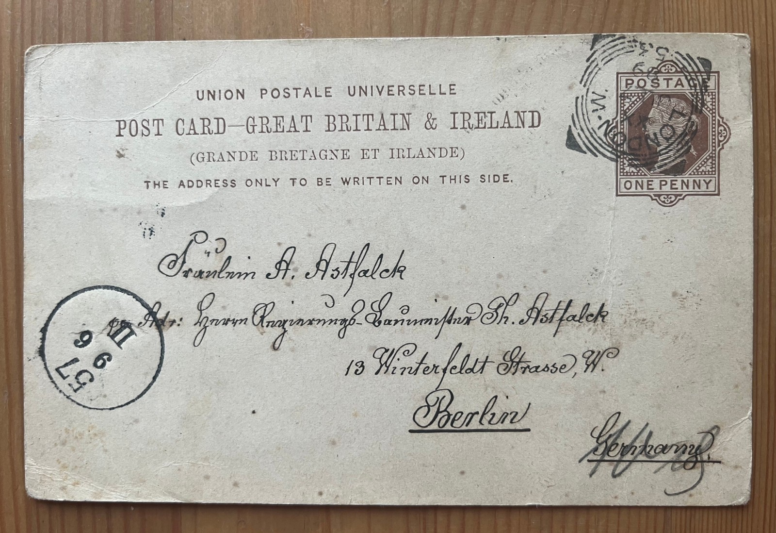 Vintage Postcard GREAT BRITAIN & IRELAND posted 1889 from London to Berlin N131