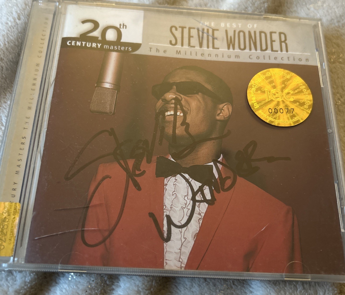 Stevie Wonder Signed On Sleeve The Millennium Collection With IGC COA Very Rare Stevie Wonder Signed On Sleeve The Millennium Collection With IGC COA Very Rare