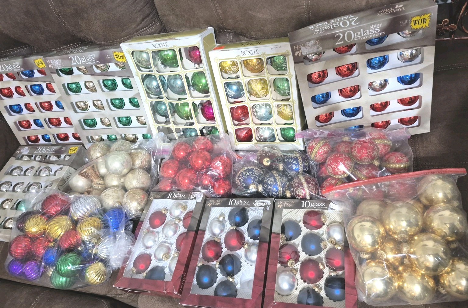 VINTAGE CHRISTMAS TREE GLASS ORNAMENTS MIXED LOT