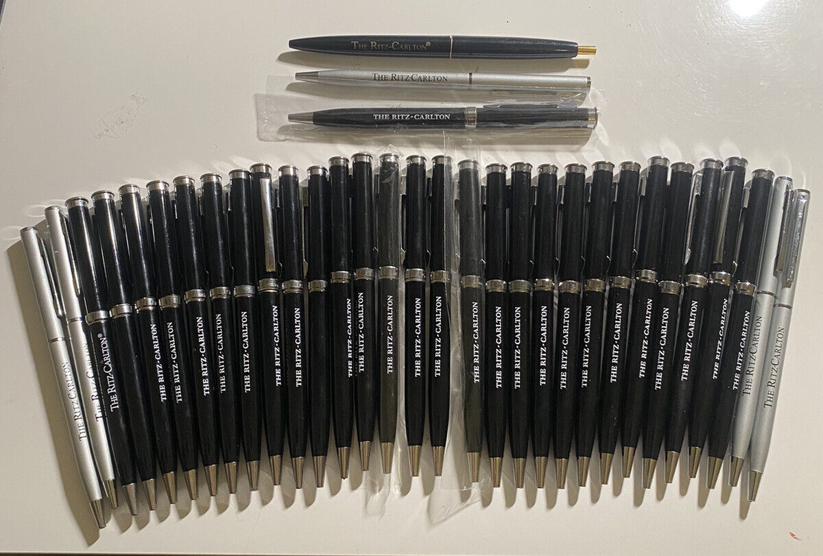 THE RITZ CARLTON METAL PEN LOT OF 40 Glossy Black Enamel Twist Open Pen - OFFER