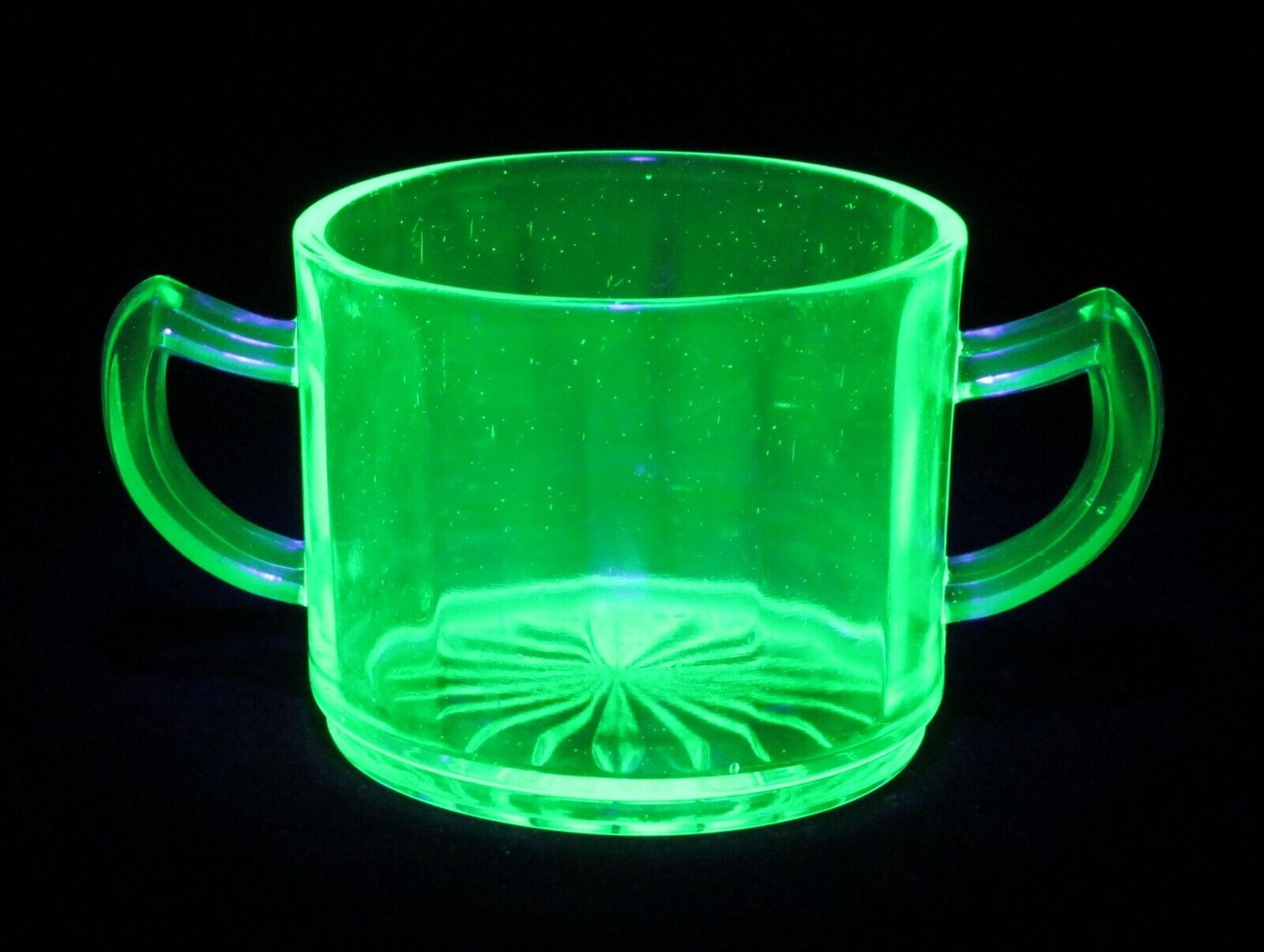 Uranium Glass Pastel Green Paneled Flat Sugar Dish UV GLOWY GLASS
