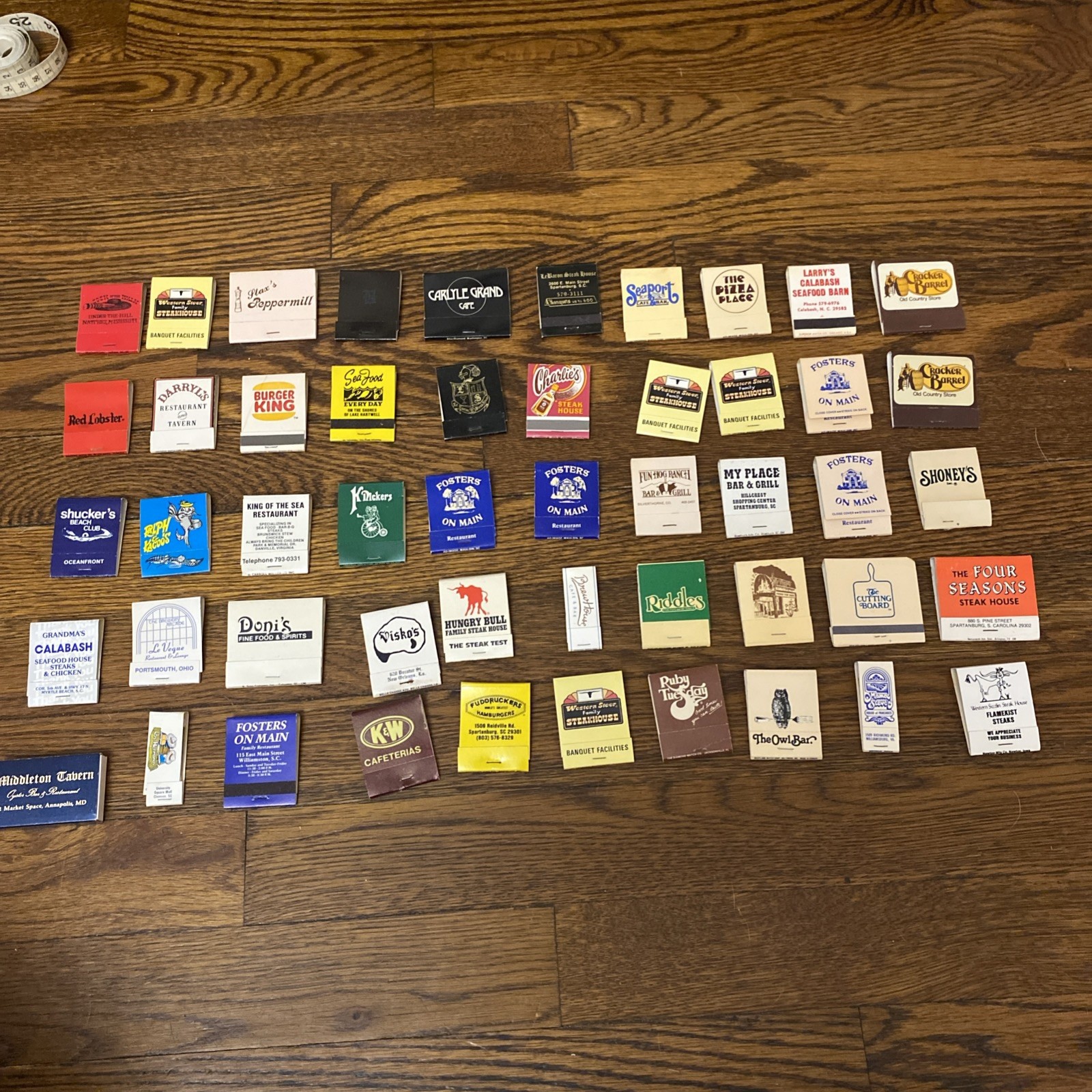 Huge Lot  300 Plus Vintage Matchbooks Matches 