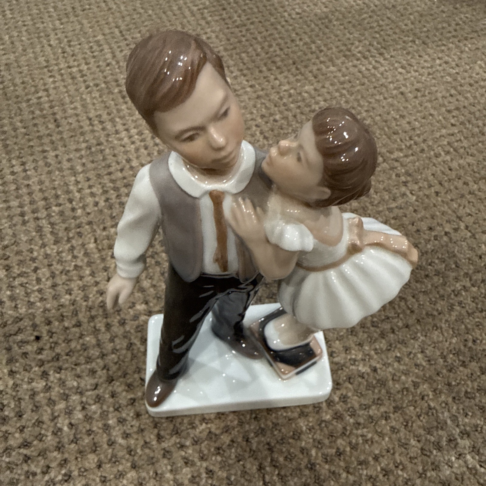 I’m Sorry Porceilejn Figurine