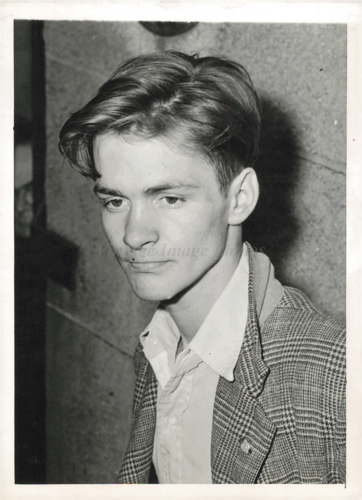 1944 Brooklyn James Good Serious Expression Photo 5x7