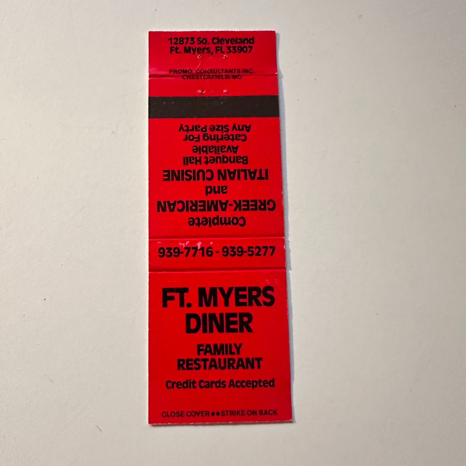 Ft Myers Diner Family Restaurant Ft Myers FL Vintage Matchbook Cover 5MB126-4-3