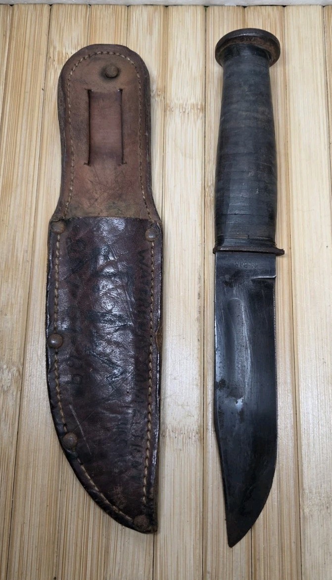 WW2 US KA-BAR MK1 Utility Knife With Leather Sheath Navy USS NAOS 1943 KABAR WW2 US KA-BAR MK1 Utility Knife With Leather Sheath Navy USS NAOS 1943 KABAR