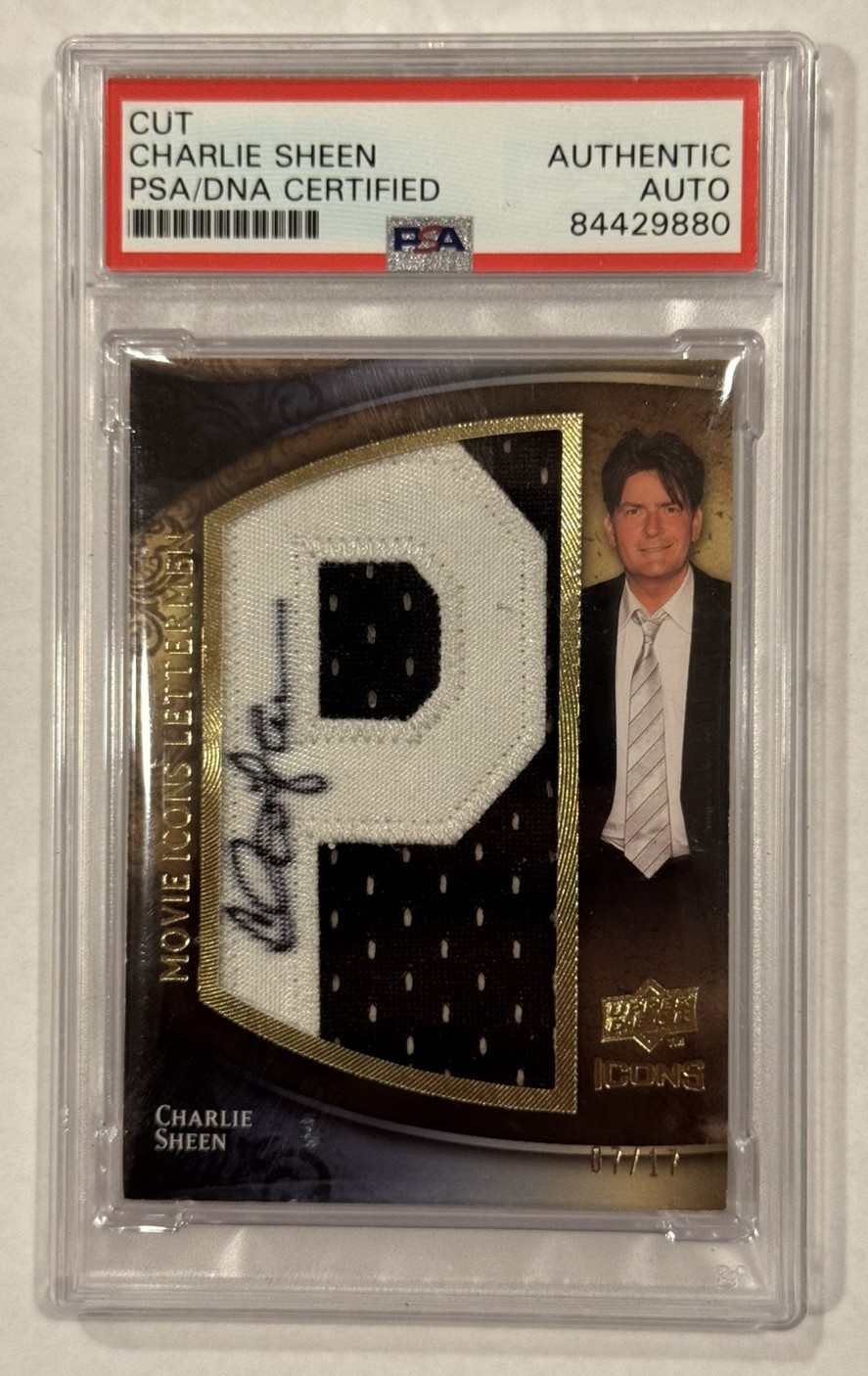 2009 UD Exqusite Movie Icons Charlie Sheen Auto LETTER \