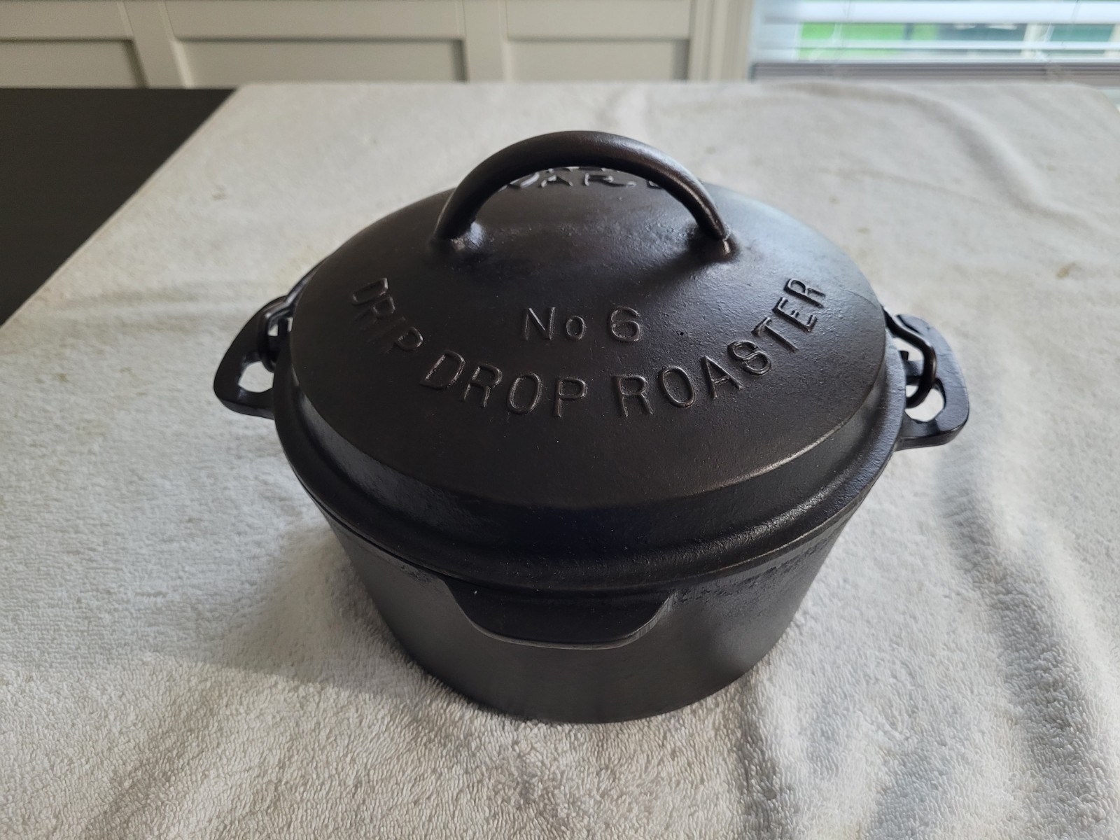Wagner Ware Sidney O No. 6 Cast Iron Drip Drop Roaster Pot with Lid Wagner Ware Sidney O No. 6 Cast Iron Drip Drop Roaster Pot with Lid