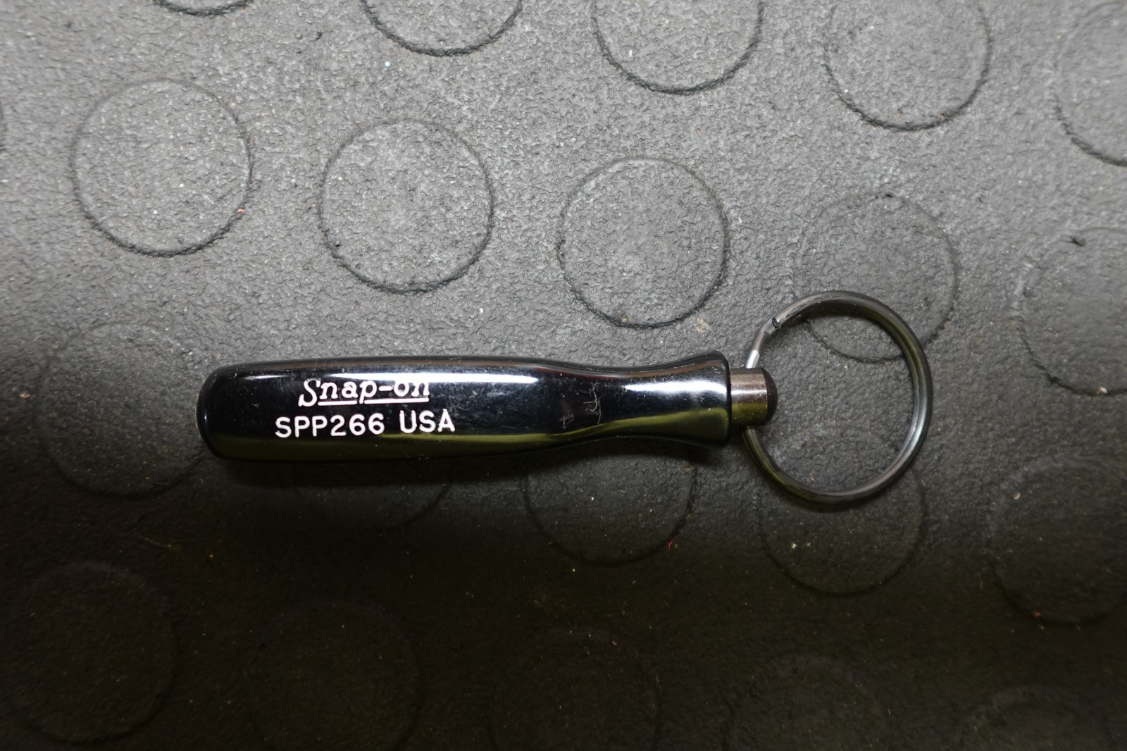 Snap-on Tools Custom Miniature Screwdriver Handle Key Chain Vintage Black