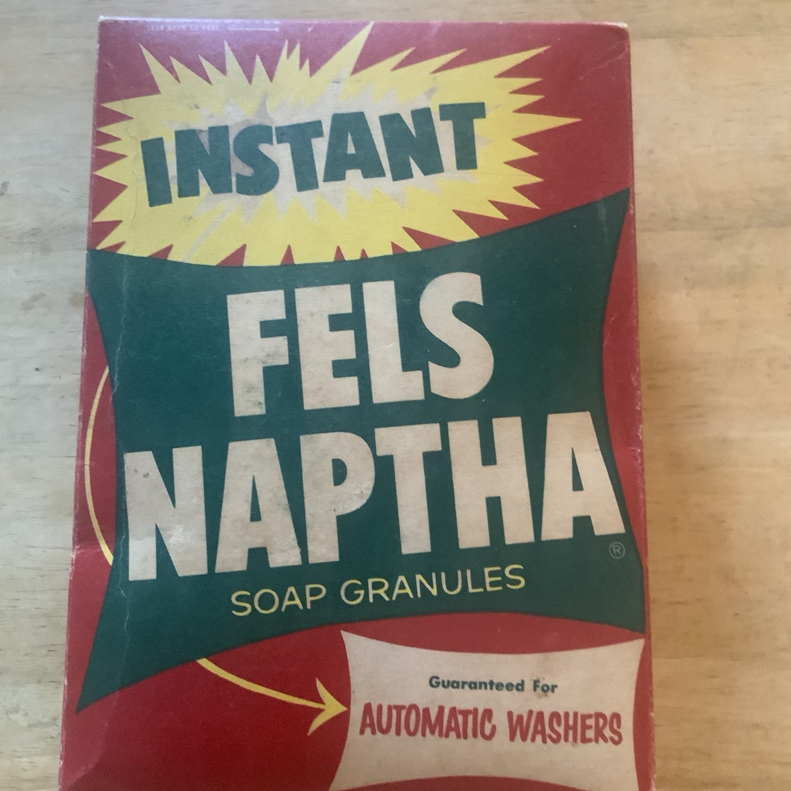 S- Vintage Instant Fels Naptha Soap Granules 3lbs. 5oz. Unopened Box Nos