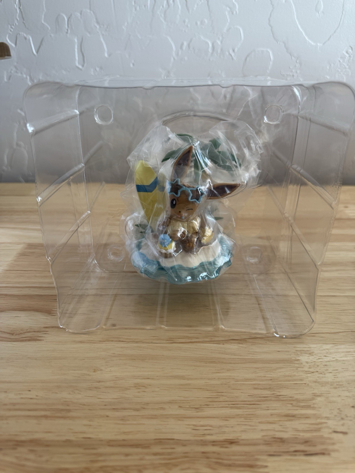 Pokemon Center Eevee Celebrations of Seasons Summer Figure Pokemon Center Eevee Celebrations of Seasons Summer Figure