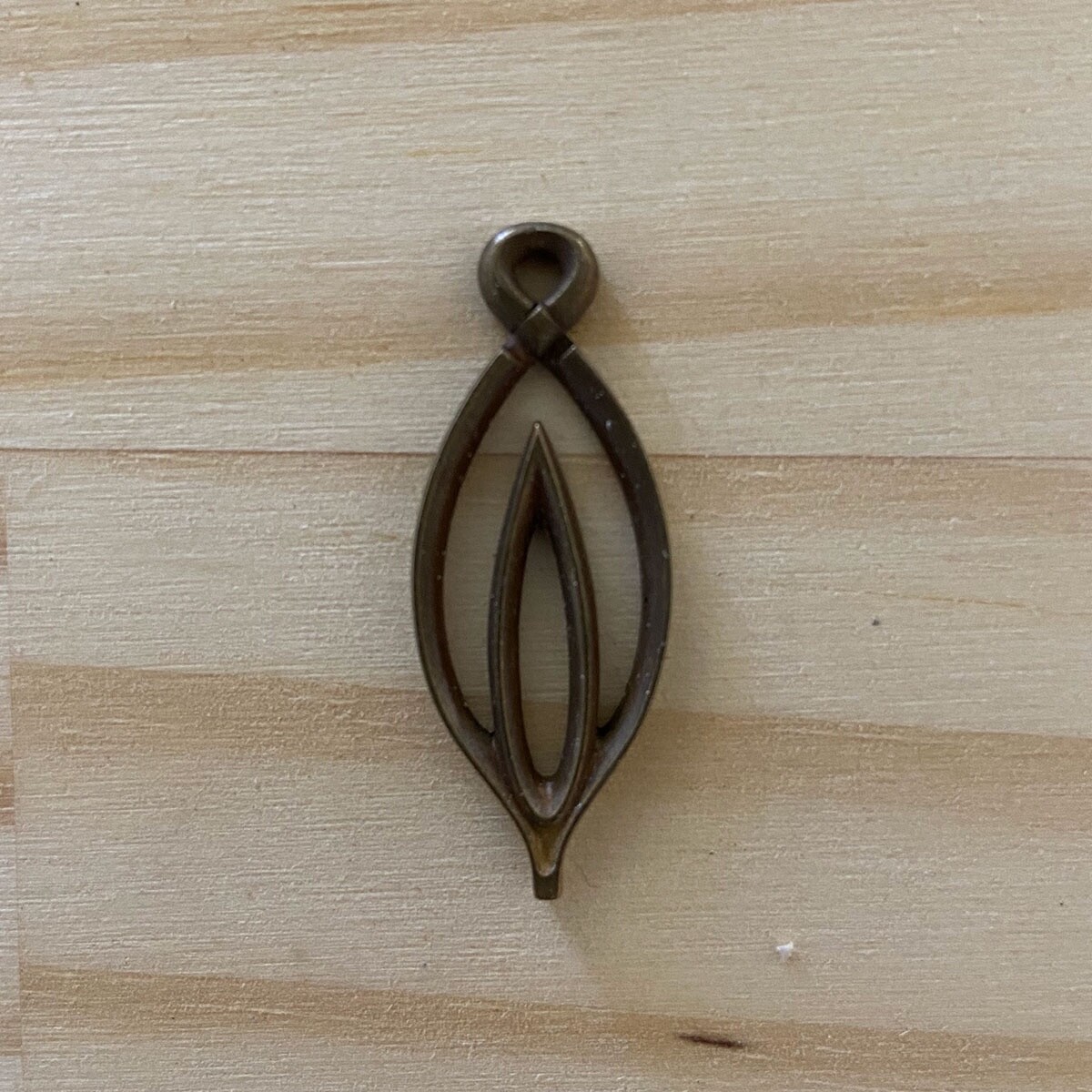 Vtg Fertility Symbol Handmade Bronze Hippie Roach Clip Cigarette Holder sty17S