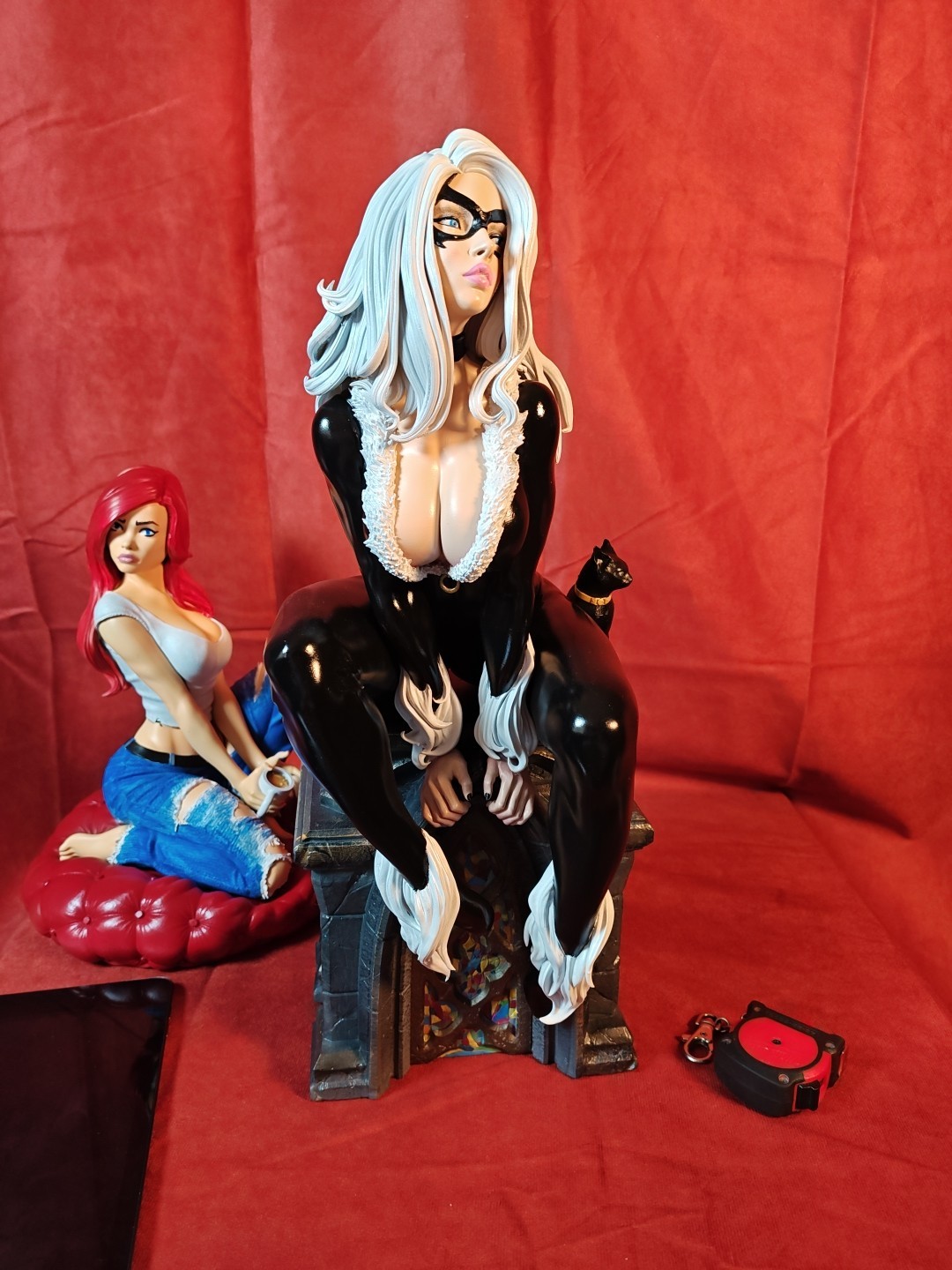 Black Cat Marvel Comics Statue 16\