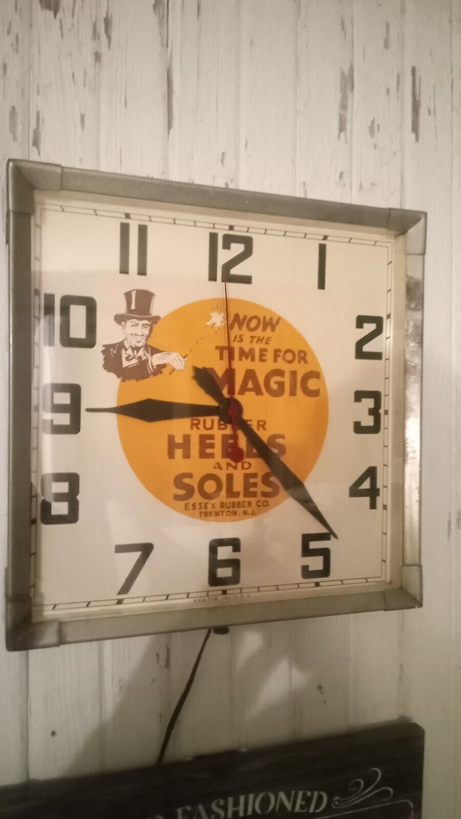 Vintage 40/50s Essex magic soles Clock by sessions