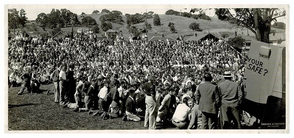1936 Johns‑Manville Safety School Panorama Petaluma CA Crowd Scene w/ Clipping