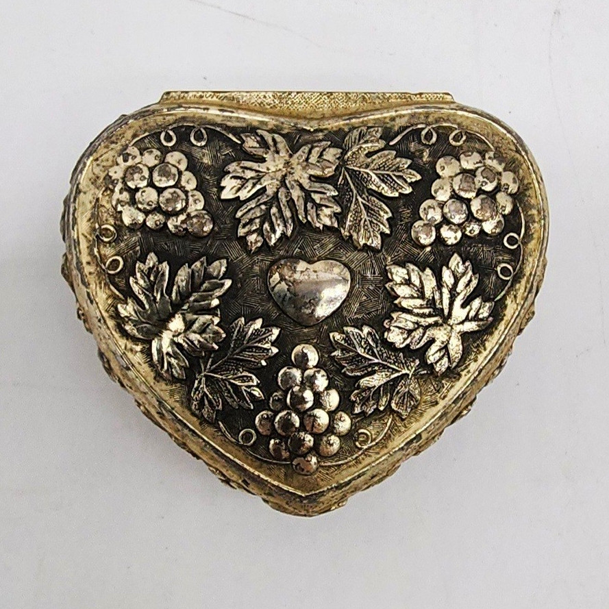 &Vintage Japan Heart Trinket Box Silver Tone Grape Vine Red Lined Jewelry Box