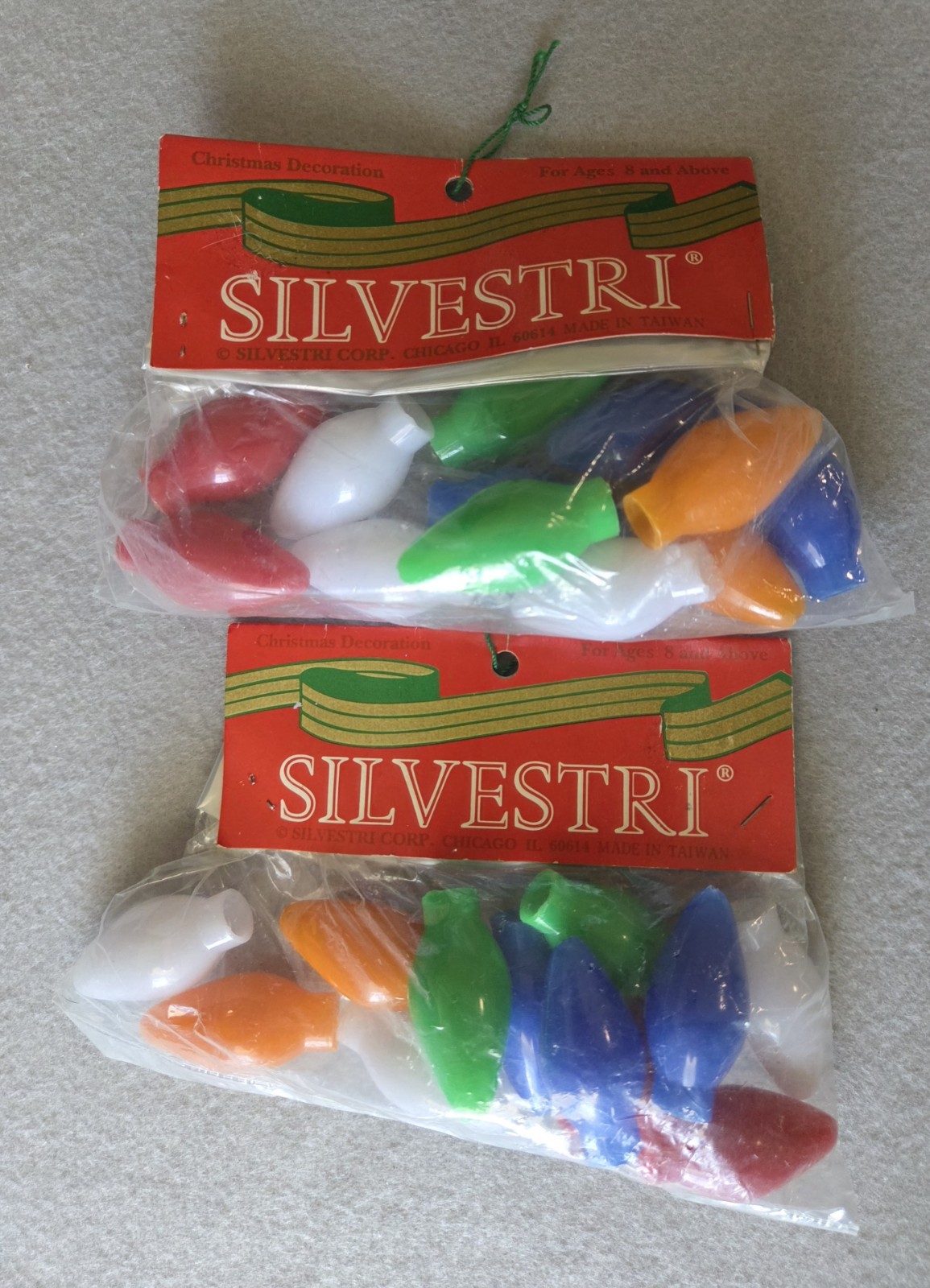 Vintage Silvestri Christmas Light Bulb Shape Plastic Blowmold Covers 24 Count