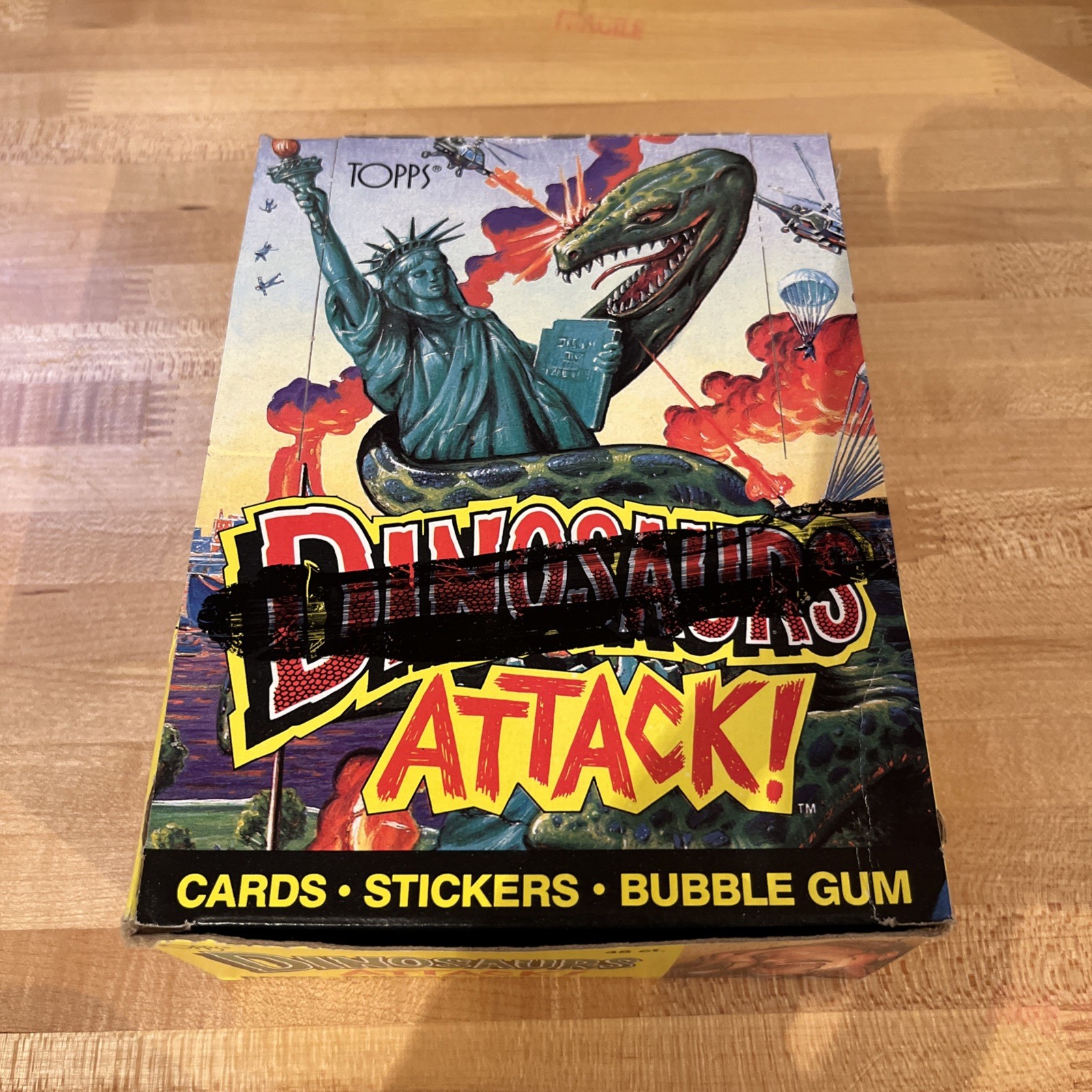 Dinosaurs Attack 1988 Trading Card Box With Sticker/Gum 48 Factory Sealed Packs