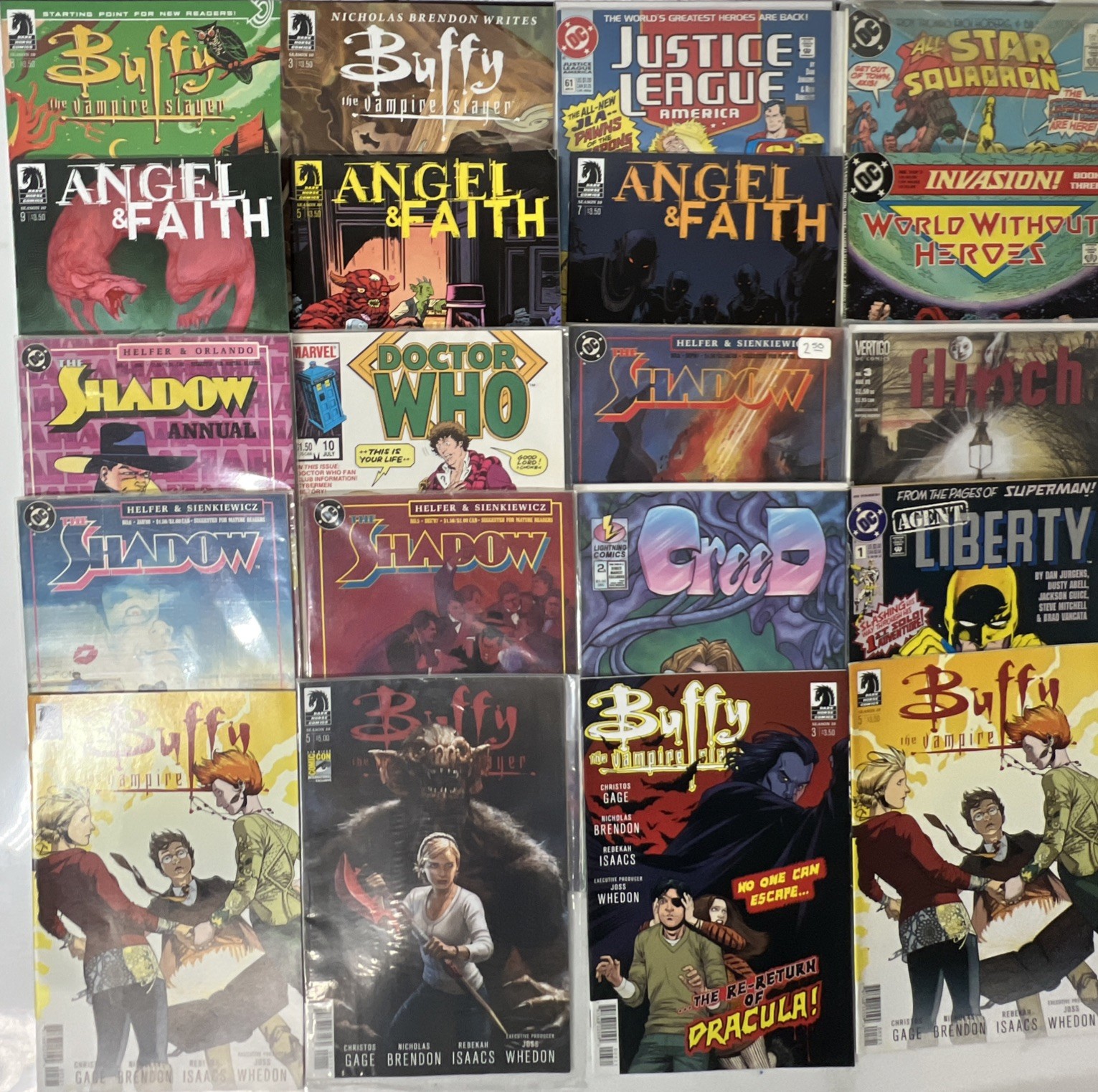 Lot of 20 Vintage Modern Comic Books Marvel DC First Comics Mixed Collection