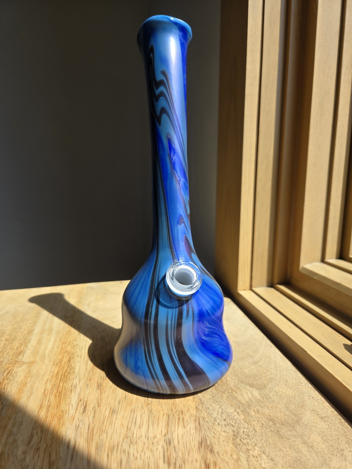 Special K 10.5 Inch Blue Bell Bottom Bong With Kickback