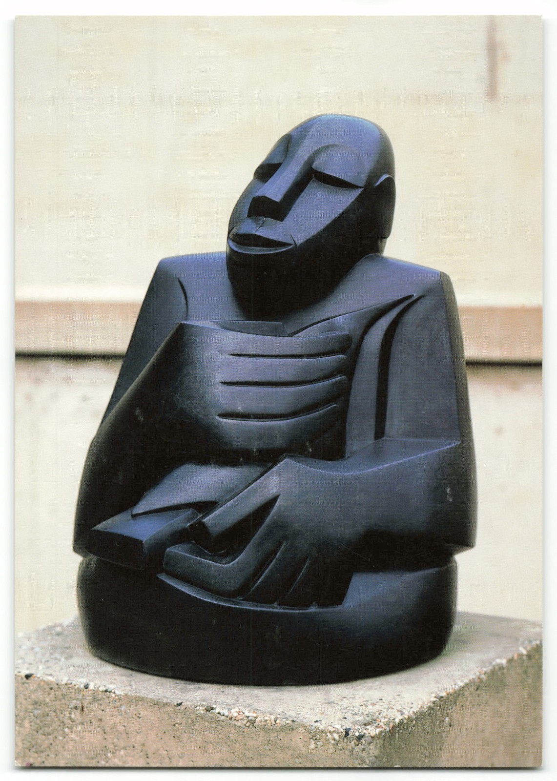 A bird in the hand sculpture by Nicholas Mukomberanwa 1988 Postcard