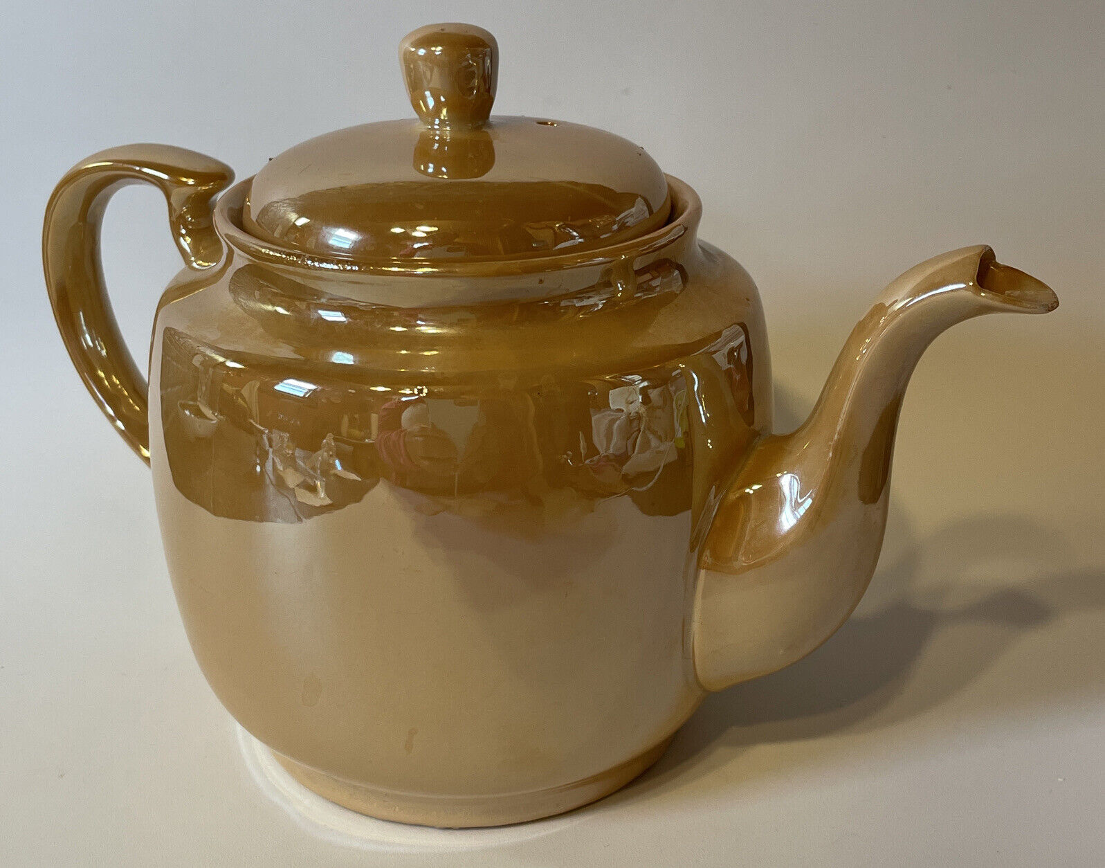 Vintage Porcelain Peach Lusterware Teapot Holds 3 Cups Japan