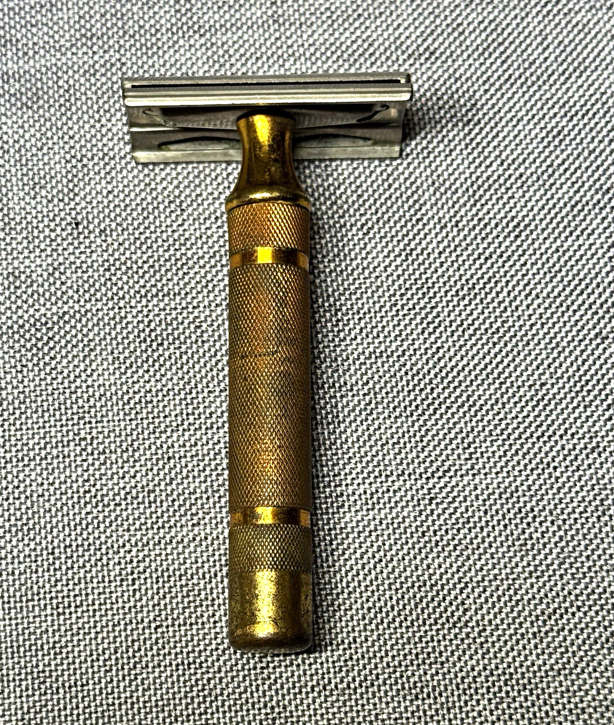 Vintage Gillette Gold Tone Fat Handle Tech DE Safety Razor Prewar 1938–1945 USA