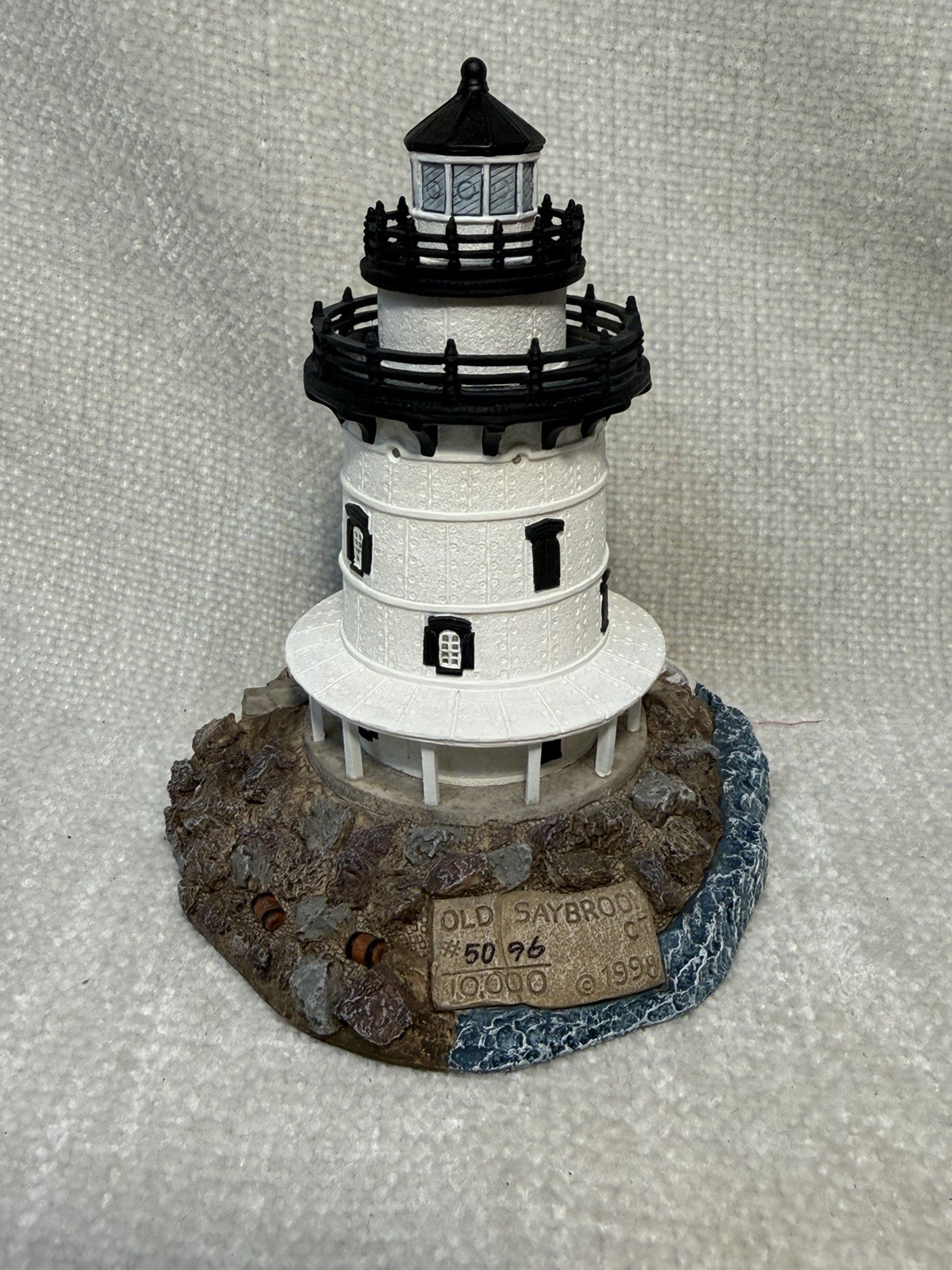 Harbour Lights Old Saybrook Connecticut Ltd Ed Lighthouse #206 5,096 of 10,000 Harbour Lights Old Saybrook Connecticut Ltd Ed Lighthouse #206 5,096 of 10,000