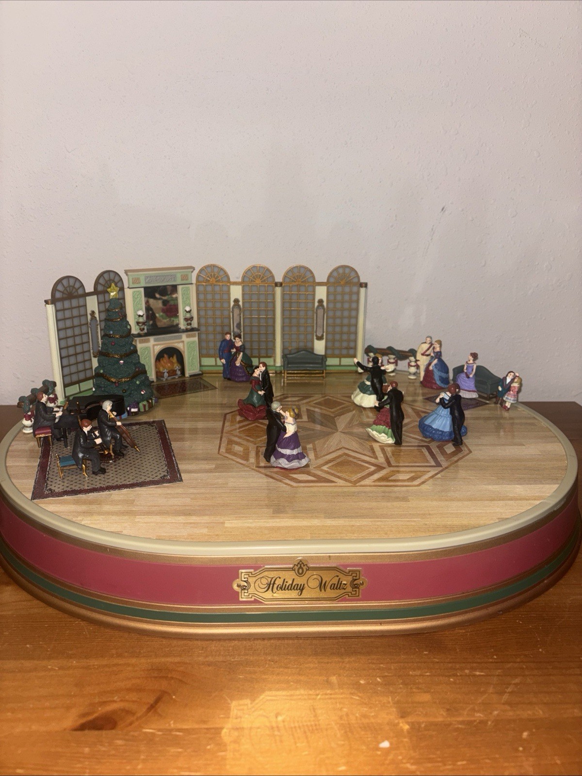 Mr. Christmas 1996 