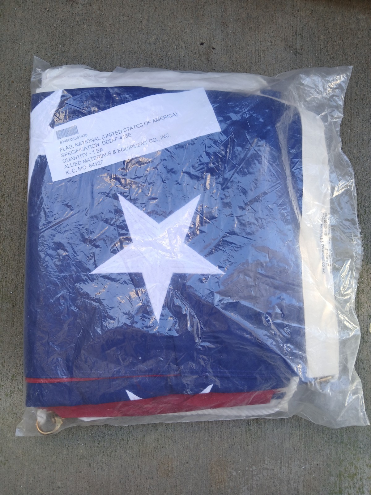 USA Flag Allied Materials & Equipment Co. 8345-00-656-1436, 8\' 11-3/6\