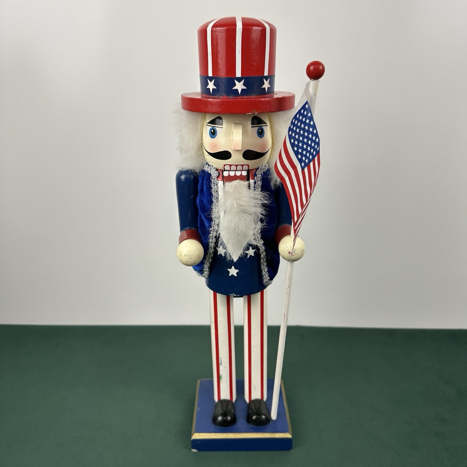 2010 Uncle Sam Nutcracker 14” Patriotic American Flag July 4th Red White Blue 2010 Uncle Sam Nutcracker 14” Patriotic American Flag July 4th Red White Blue