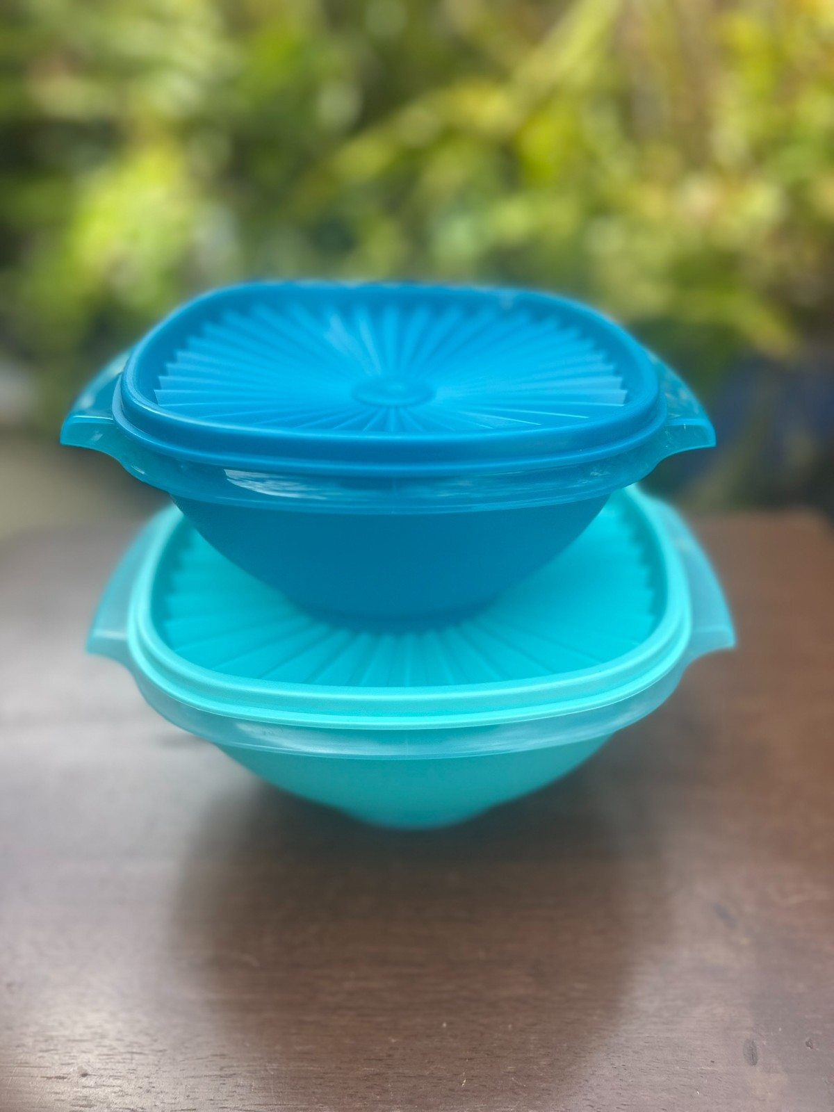 Tupperware Classic Servalier Bowls Set of 2 - Servalier with seal  NEW