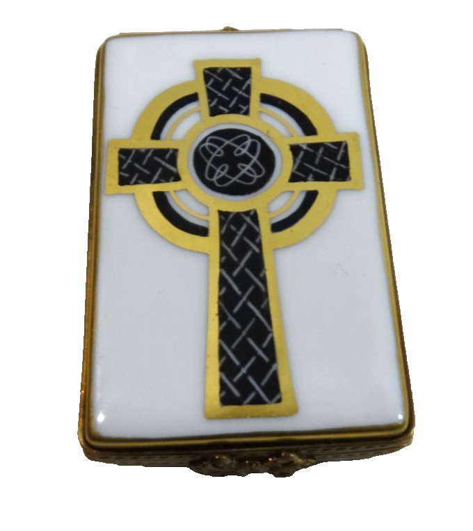 Vintage Chamart Limoges Peint Main Cross Trinket Box Vintage Chamart Limoges Peint Main Cross Trinket Box