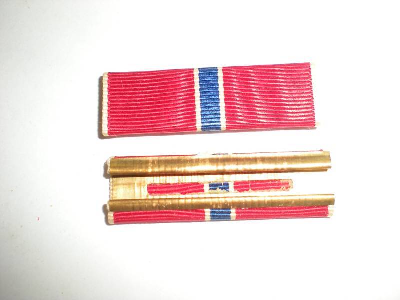 1950'S US ARMY BRONZE STAR MEDAL RIBBON -CRIMPED BACK