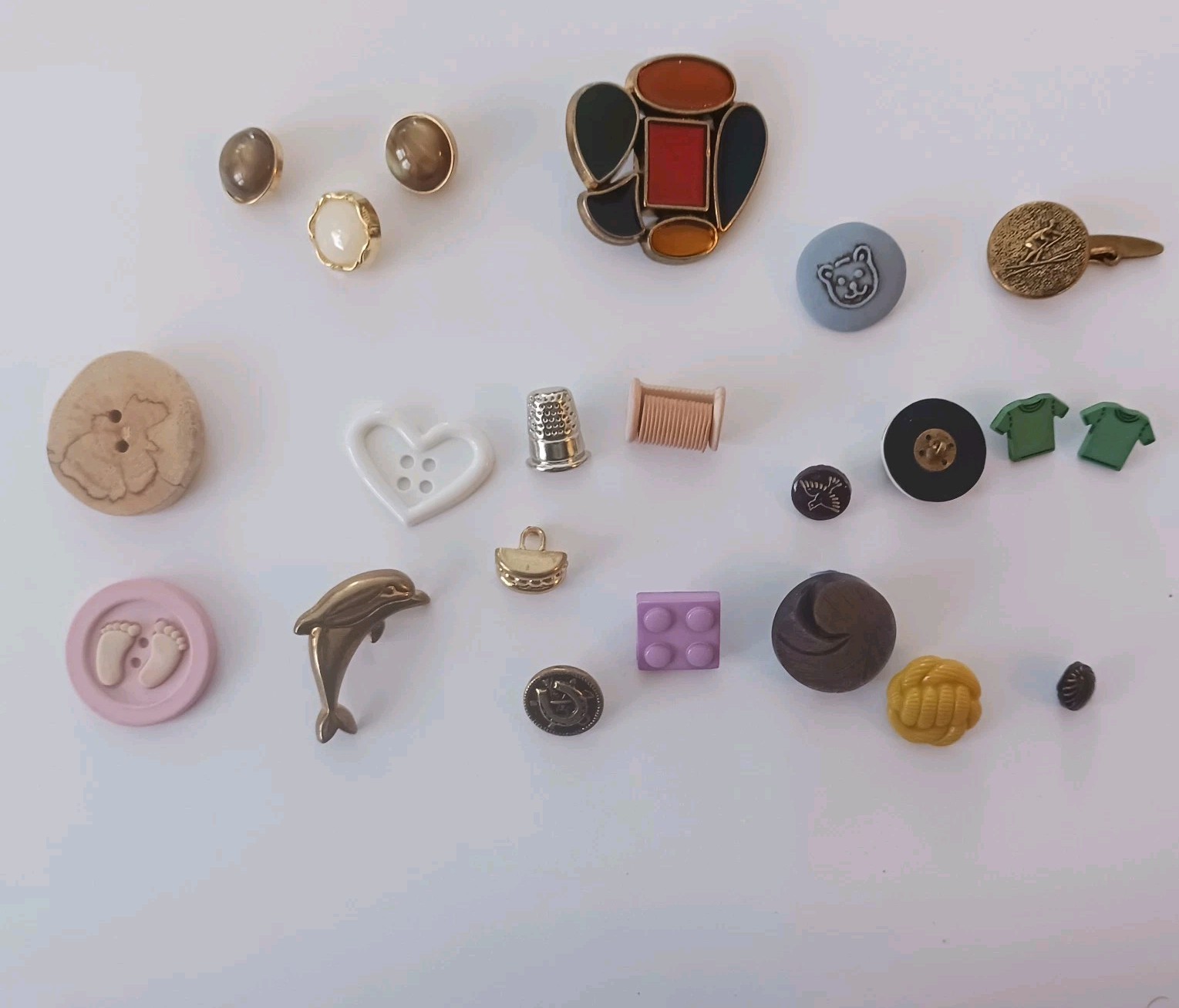  Novelty Buttons, 11 Sets of 2 Each Set  Sold Separetly, Ships Free Lower Price