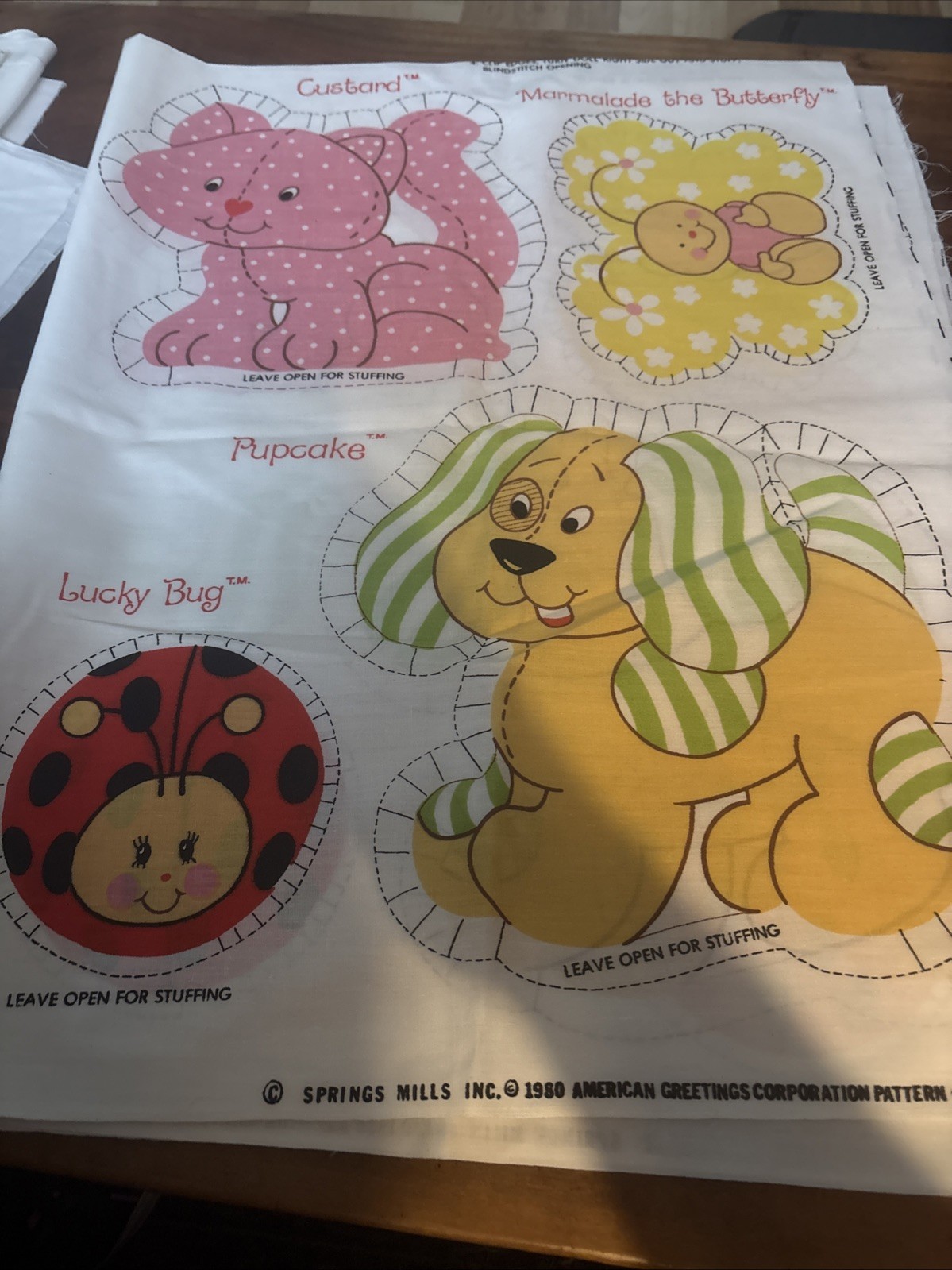 Vintage 1980 American Greetings Corp. Pattern # 5711 - Spring Mills