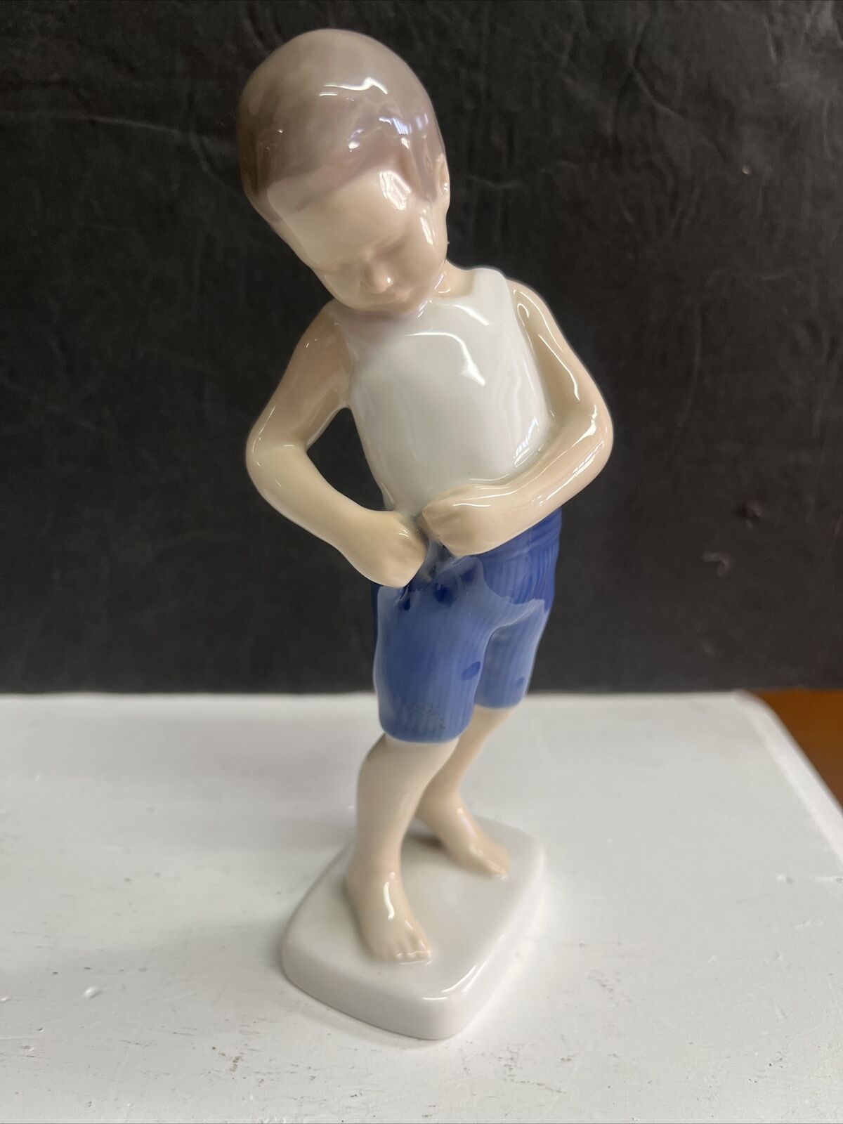 Bing & Grondahl B & G figurine 1759 tiny tot boy buttoning pants 